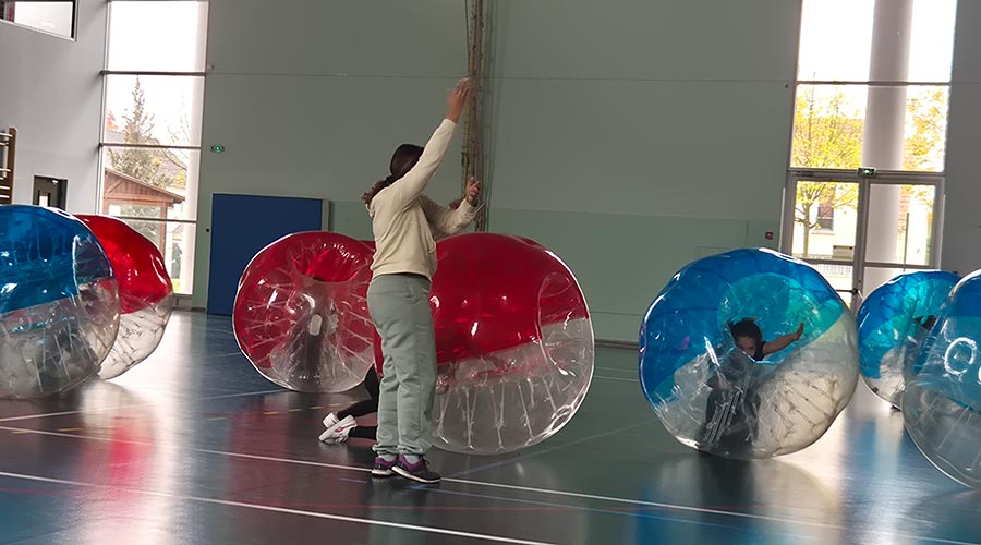 Après-midi sportive sous bulles à Vert-le-Petit Après-midi sportive sous bulles à Vert-le-Petit